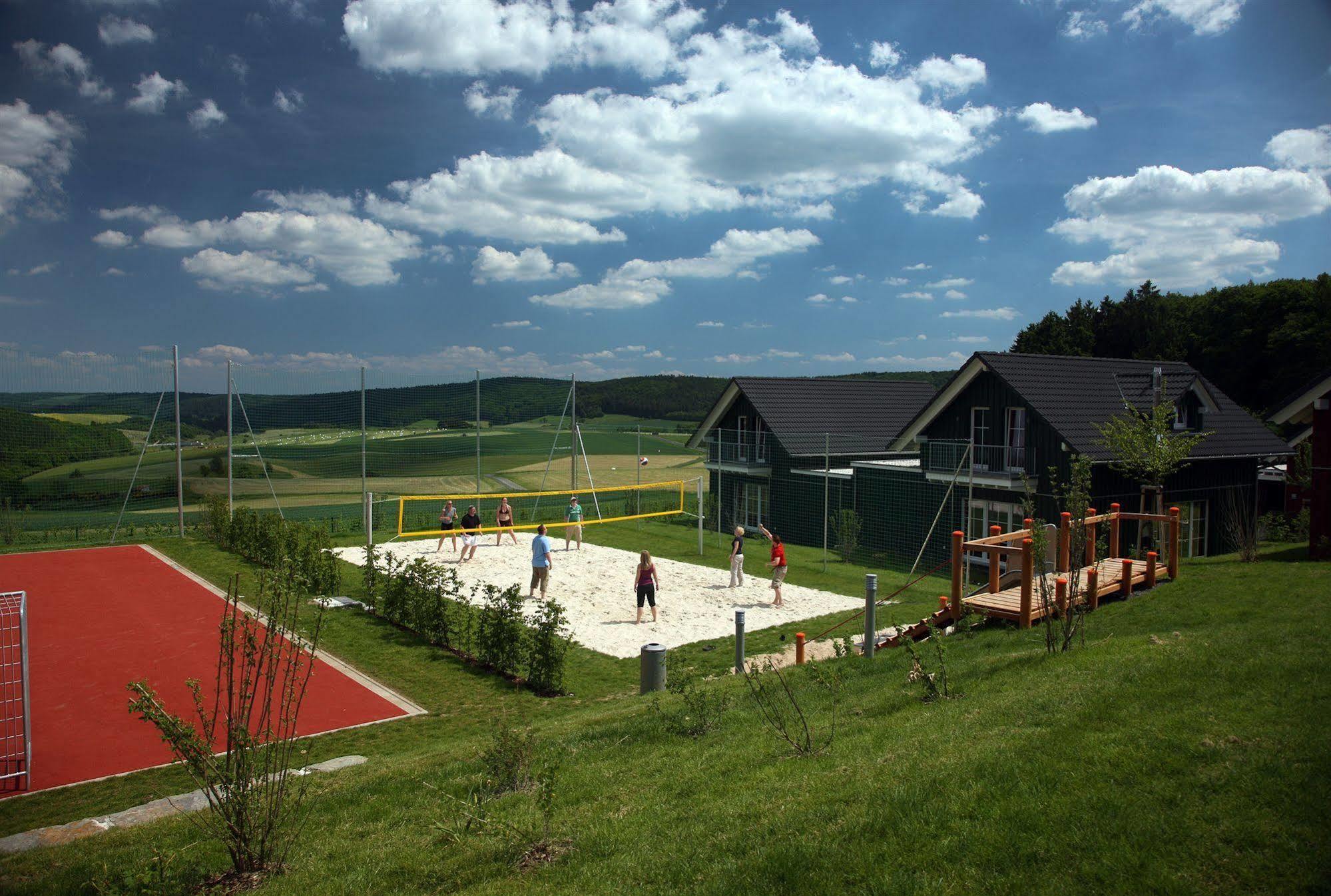 Lindner Nürburgring Ferienpark Drees Exterior foto